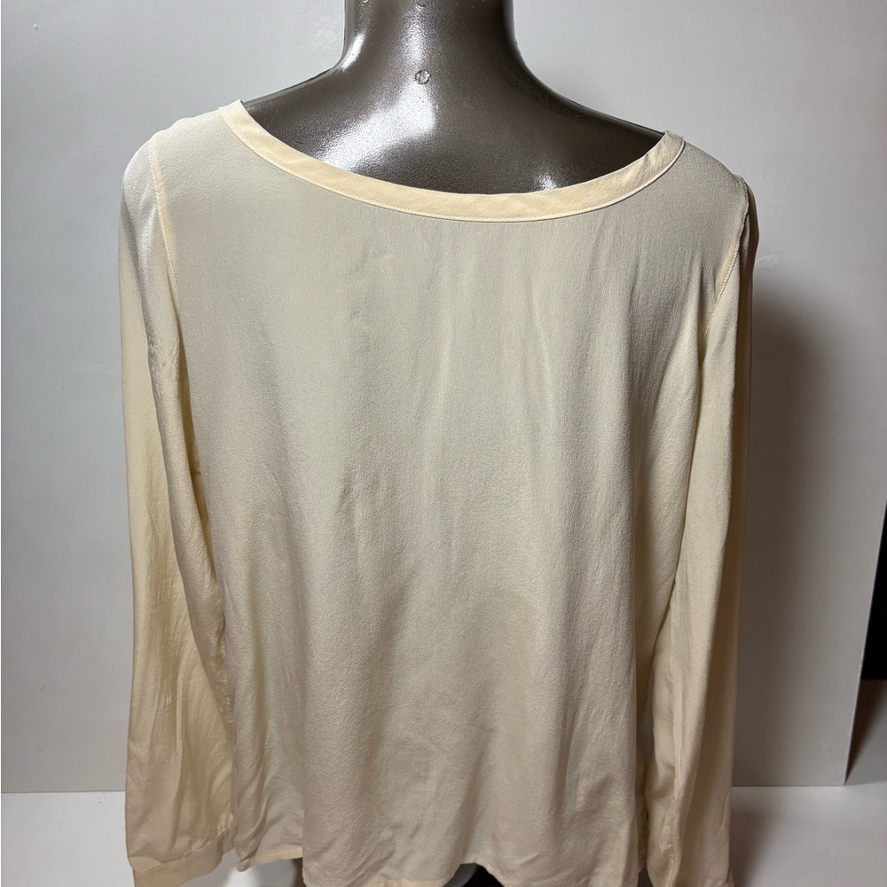 Club Monaco 100% Silk Soft Cream Long Sleeve Top